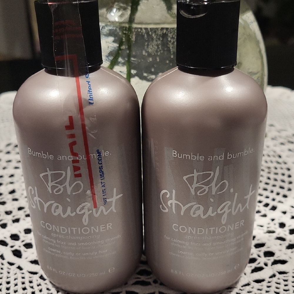 Bumble and‎ Bumble Bb. Straight Conditioner. Set of 2.